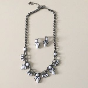 Loft necklace and earrings set